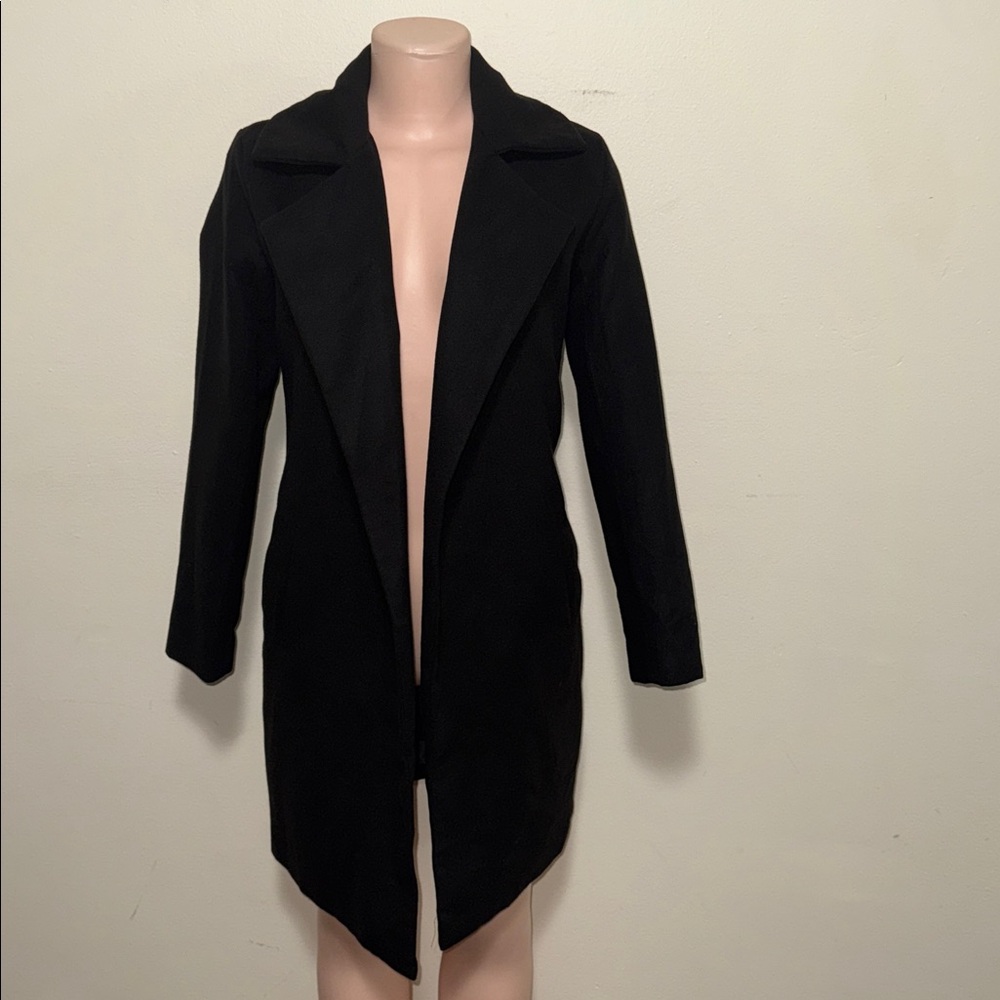 Fashion Nova NWT Upper East Side black coat woman size small - Picture 2 of 8